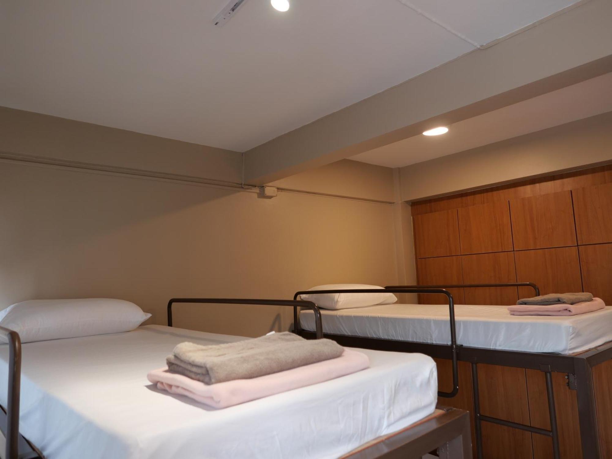 Films House Hostel Bang Saen Ngoại thất bức ảnh